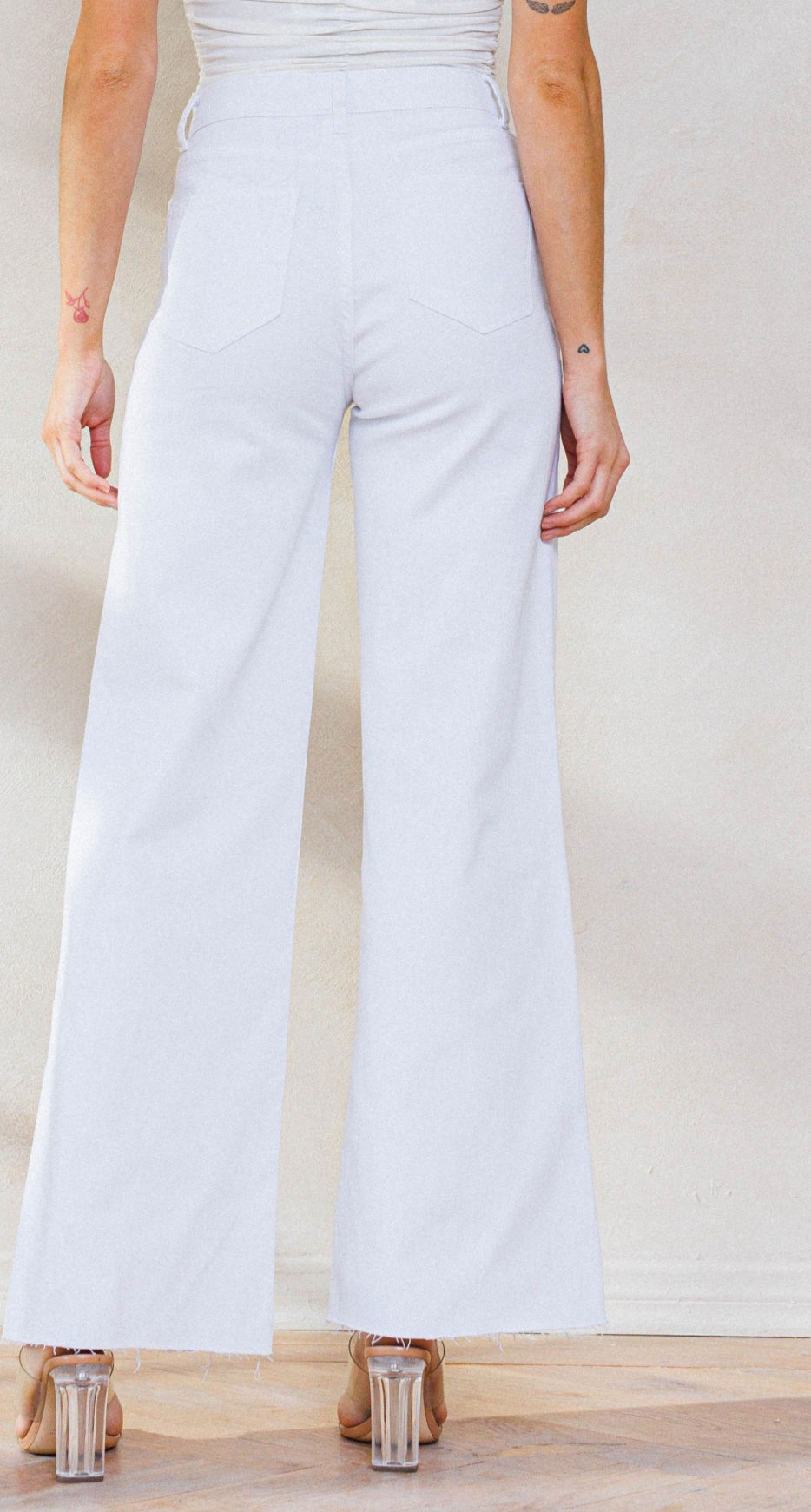 WIDE LEG - Rigid with Comfort Stretch